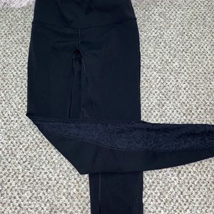 Size 6 floral full length lulu leggings